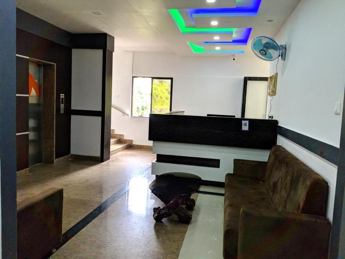 Hotel Shawrya The Grand Madikeri Zewnętrze zdjęcie