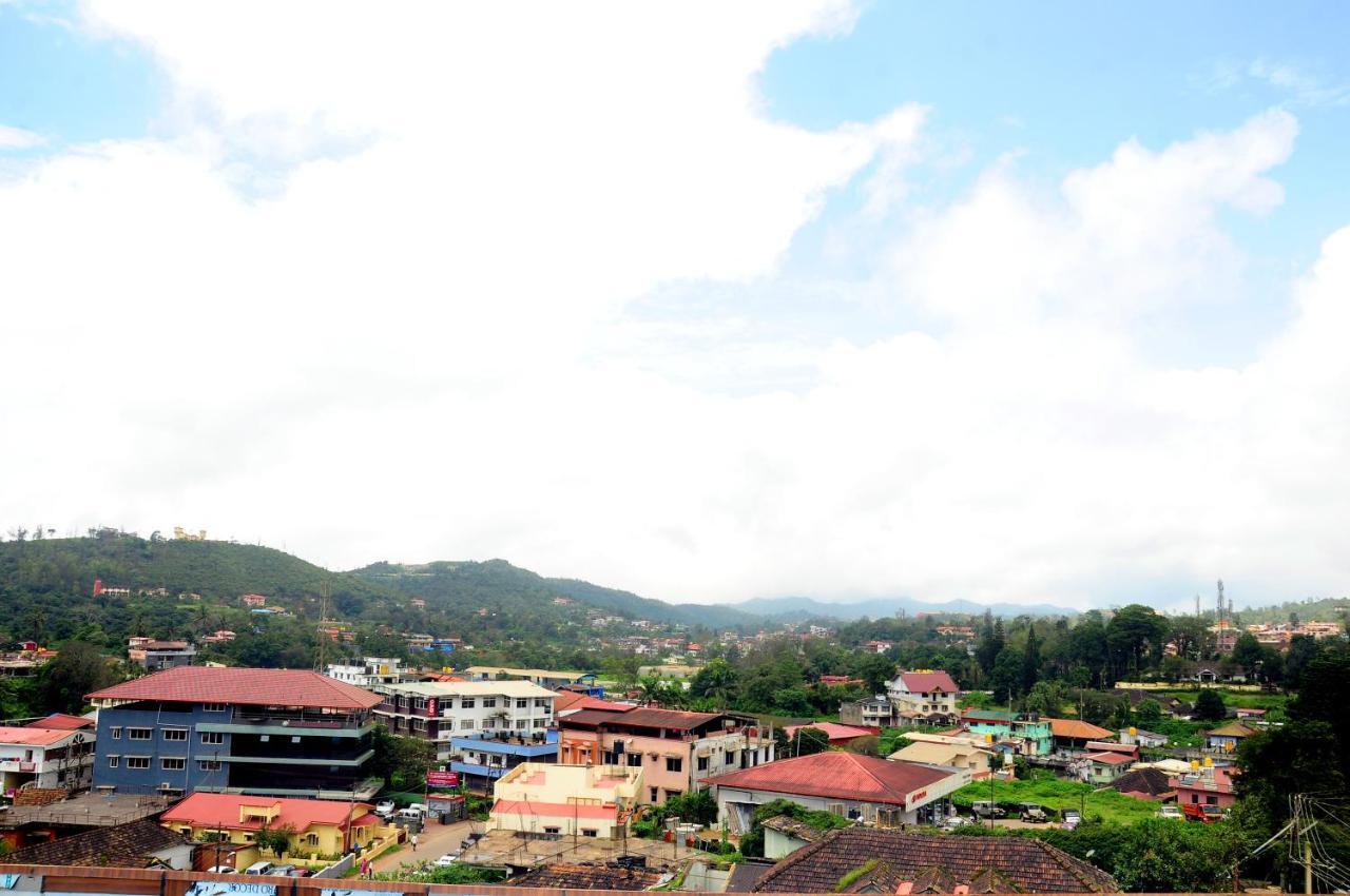 Hotel Shawrya The Grand Madikeri Zewnętrze zdjęcie