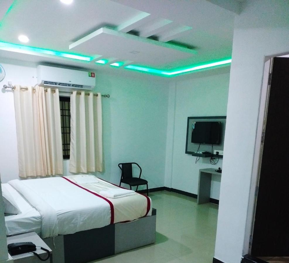 Hotel Shawrya The Grand Madikeri Zewnętrze zdjęcie